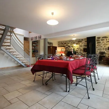Holiday home Familial Restaure Avec Jardin Clos, Equipements Bebe, Animaux Acceptes, Proche St-julien-chapteuil - Fr-1-582-296 *