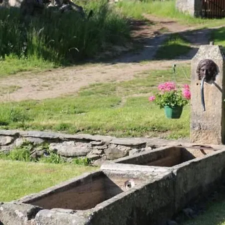 Holiday home Familial Restaure Avec Jardin Clos, Equipements Bebe, Animaux Acceptes, Proche St-julien-chapteuil - Fr-1-582-296